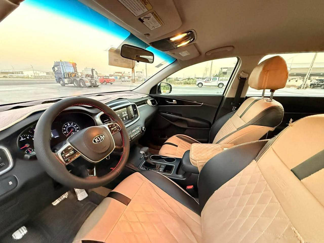سورنتو موديل ٢٠ مكينه ٦ سلندر   ٧ راكب
ماشيه ٨١  صور السونار  مذكور. بل المنشور سعر ١٩٥  
***********
