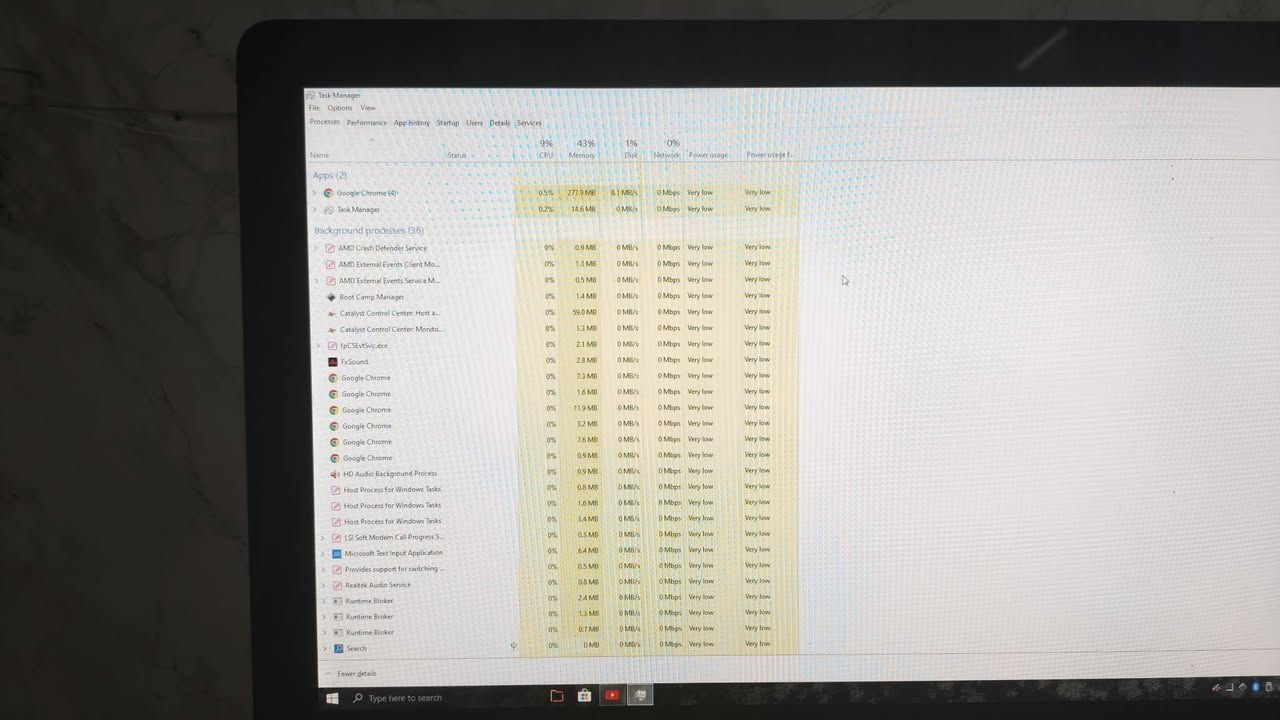للبيع: جهاز iMac (حجم 21.5 بوصة) - جاهز للعمل بنظام وندوز! 💻
جهاز أبل أنيق وقوي يجمع بين ديزاين Apple الفخم وسهولة استخدام نظام Windows 10! ممتاز جداً للأعمال المكتبية، الدراسة، التصفح، والمهام اليومية.
​المواصفات:
​الموديل: Apple iMac 12,1
​المعالج: Intel Core i5 (رباعي النواة بتردد يصل إلى 2.50GHz)
​الرام (RAM): 4 GB
​كرت الشاشة: AMD Radeon HD 6750M (منفصل)
​نظام التشغيل: Windows 10 Pro جاهز ومثبت عليه أهم البرامج (Office, Chrome, Telegram وغيرها)
​الشاشة: شاشة أبل المتميزة بالدقة ووضوح الألوان.
​حالة الجهاز: نظيف جداً وجاهز للاستخدام الفوري.
وياه هدية الكيبورد والماوس 
والتوصيل مجاني لجميع المحافظات 
السعر 200 ألف دينار 
عندي بس قطعة وحدة باقية تشتغل 
وعندي قطعة نفس مواصفاتها بس ابيعها فحم ب100 

اللي يحب يطلبها يتواصل وياي عالواتساب ***********
