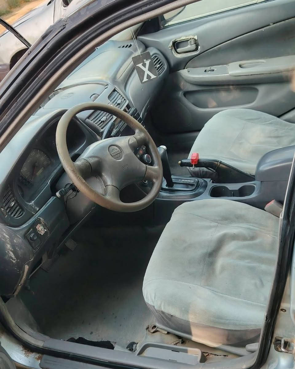 نيسان صني موديل ٢٠٠٠ رقم بابل محوره گير عاطل بگ ماكو ب ٢٥ مكانه ديوانية مالكه نجف ***********
