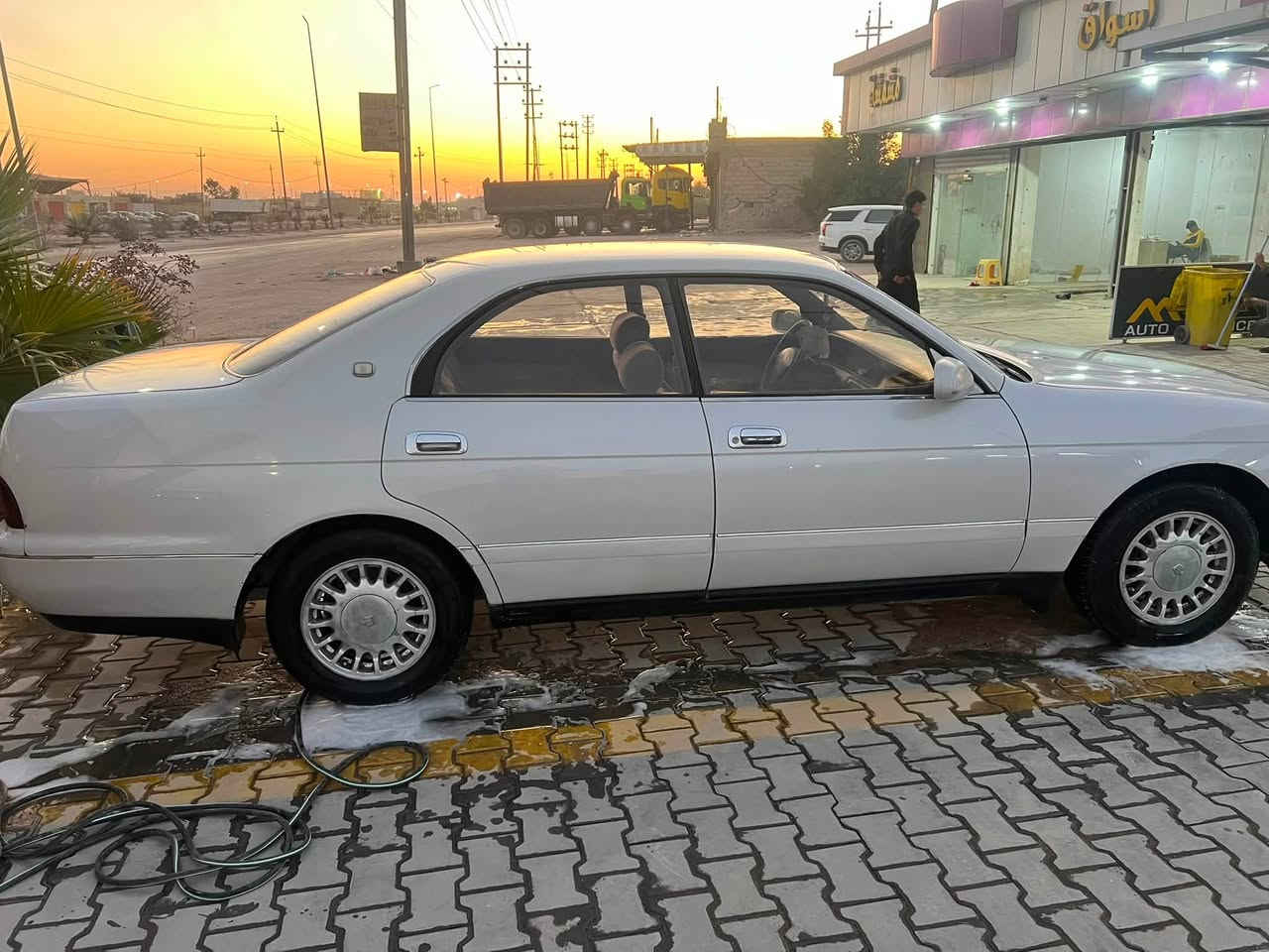 سلام عليكم
سيارة بطة للبيع كفالة عام مصبوغه عام جمالية موديل 2000 متصل بصرة تبريد حدادية كله جاهز العنوان البصرة _ الزبير _سوق سوادي. سعر (55)وبيه مجال 
***********
