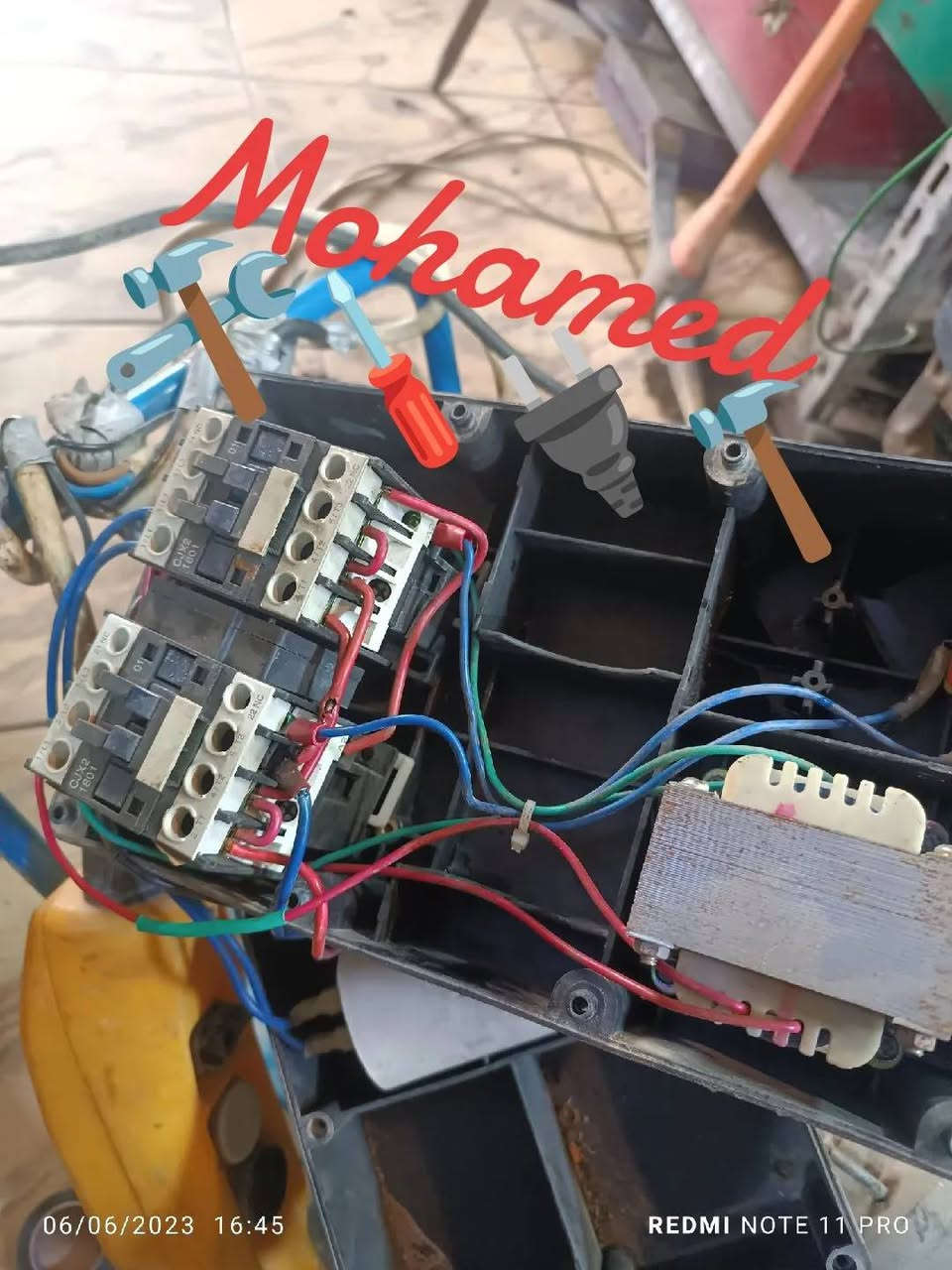🔧⚡ عدتك خربانة؟ لا تشتري غيرها… خلّي نصلحها! ⚡🔧
📢 تصليح وصيانة جميع أنواع العدد الكهربائية
🛠️ دريلات
🔨 همرات ودريلات تكسير
🔩 برائن
🔋 عدد الشحن
⚙️ حادلات
⚡ مولدات 2.5 KVA و5 KVA
نعالج الأعطال الكهربائية والميكانيكية، ونفحص العدة قبل التصليح حتى نحدد الخلل بالضبط.
💯 شغل نظيف + فحص دقيق + سعر مناسب
📍 إذا عدتك توقفت أو ضعف أدائها، جيبها إلنا وخلي الباقي علينا 👌🔧
📩 للاستفسار راسلنا على الخاص 📞 اتصل بينا واحجز دورك
العنوان الدورة شارع المعلمين
وتساب
***********
