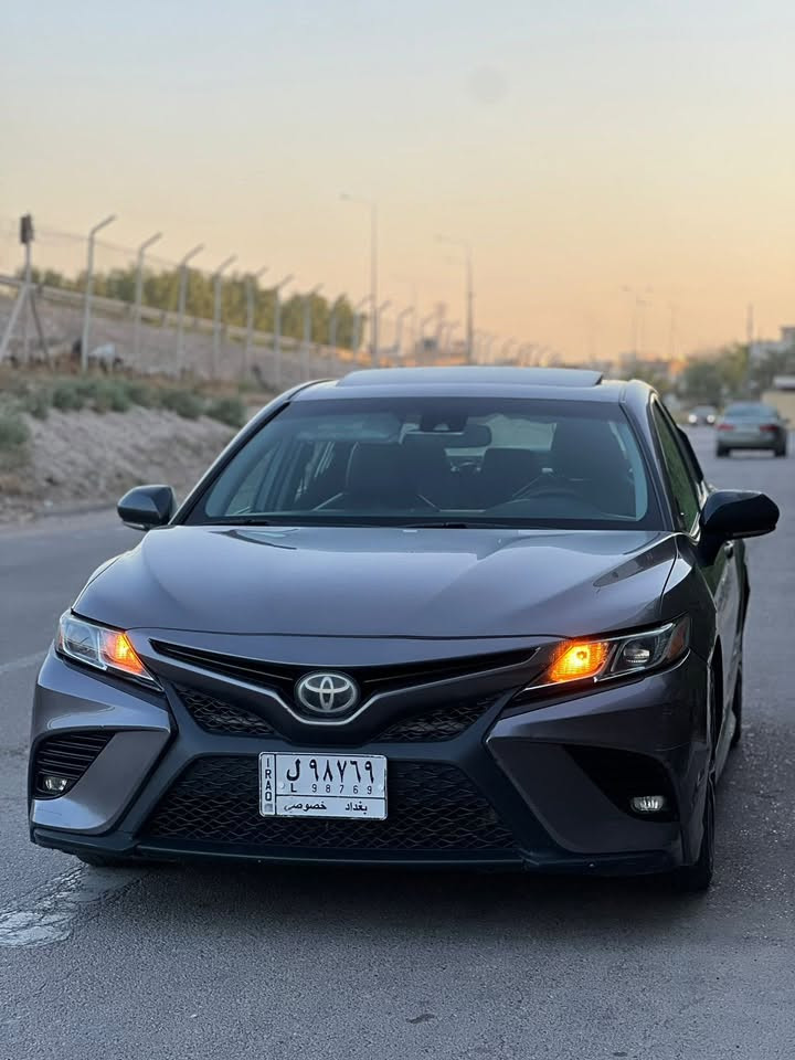 � للبيع كامري SE 2018 أمريكي 🇺🇸

📍 الموقع: بغداد
🔹 الموديل: 2018 SE
🔹 الوارد: أمريكي
🔹 العداد: 80 ألف ميل
🔹 الضرر: قطعة واحدة فقط — جام/لغمغ خلفي
🔹 السيارة مبينة بالصور وحالتها ممتازة

💰 السعر: ١٦٧ ورقه 
📞 للاستفسار:***********

السيارة جاهزة للفحص والمعاينة،
