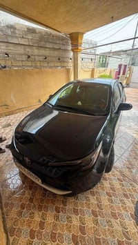 كورولا LE • موتور 2000 • ٤٣ الف
