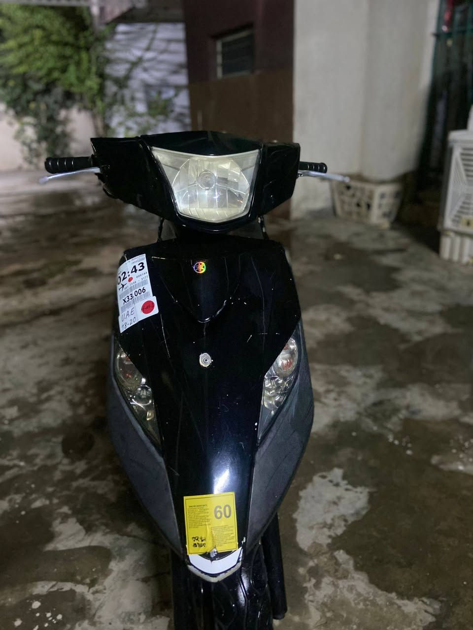سلام عليكم دراجه ثعلب للبيع
📍دراجه رمبه مملعوب بيها برغي واحد ممفتوح 
📍نضيفه وحلوه تخم تاير جديد 
📍دوشمه الكشن جديده 
✅كلوب اشاير عدادات كله شغال وجديد 
✅كهربائيات كله مكفول نكرت سلف تشتغل 
✅الدراجه بعدها رمبه صار شهرين بل شارع ومكفوله علا ايدي 
📌مكان الدراجه بغداد الشعله 
📌السعر 850
للستفسار او لاتصال ***********
@إشارة
