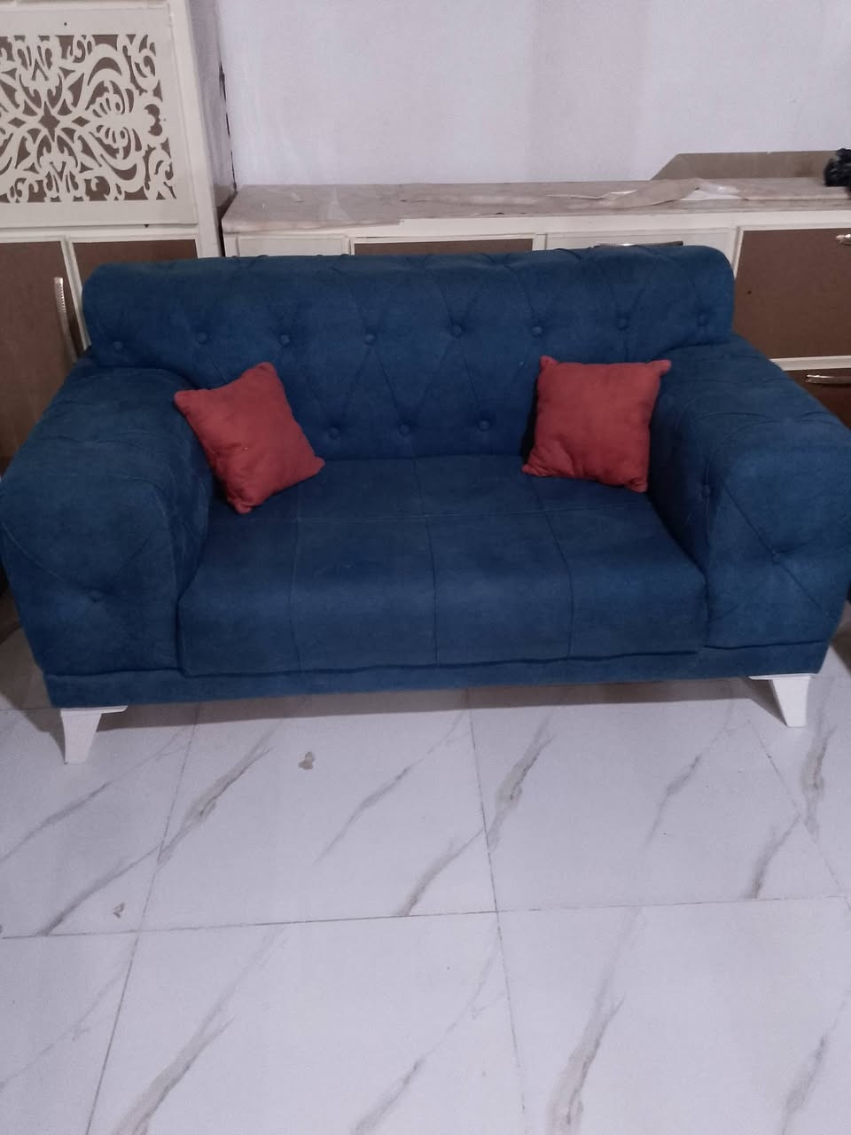 للبيع قنفات 5قطع 10مقاعد للاستفسار اتصل مكلف بلنشر ***********
