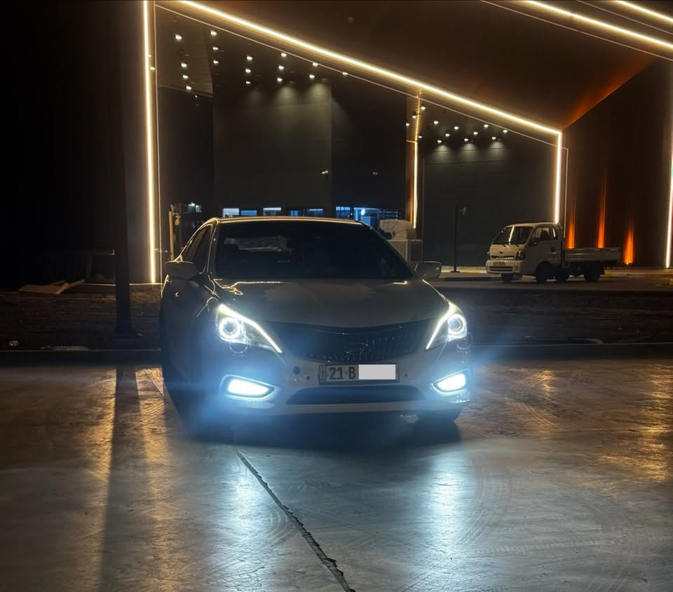 السلام عليكم
للبيع او مراوس حسب القناعة
هونداي ازيرا خليجي فول مواصفات محرك 3000 دوش المرغوب

السيارة بدون حادث وانما صبغ ربع بنيد نتيجة تقشير صبغ ومخليله فابلون وبيها شخوط بسيطة بالهلال الخلفي الايمن

تبريد قطعتين ثلج - صدر كامل جديد - باتري جديد - تحكم استيرن فول - دواخل لون قرميدي - كشنات تدفئة - تحكم كشنات كامل - ستيرن كهربائي - بانوراما وسلايد روف - بصمه أبواب ذكي - مري شفط - ترحيب أبواب مري اشاير - تثبيت سرعه - حساسات خلفي - بصمة جنطة - مانع انزلاق - ويل مال كادينزا - منظومة لايت زنون - بردات بلاديه عدد3 - اشاير بل مري - مدخل AUX + USB

السيارة باسمي تحويل مباشر

السعر 120 

***********  واتساب او اتصال

المكان :- بغداد - الكاظمية

