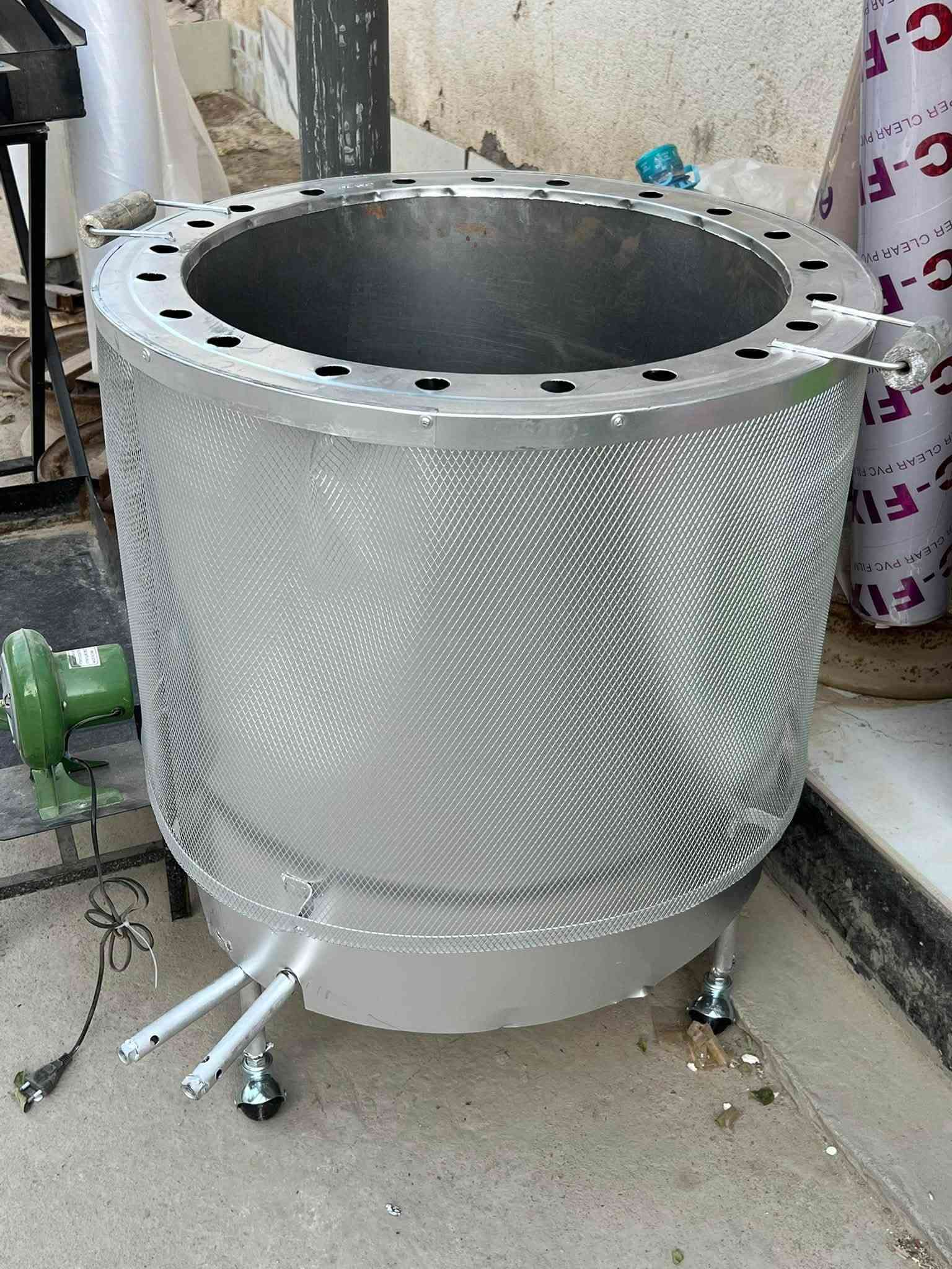 على بركه الله توفرت تنانير كهربائيه +  غازيه الاصلي 
جمله + مفرد 

مجمع الامام الحسن المجتبى للتجهيزات المواد المنزليه 

 رحمن الفهداوي

ذي قار الفهود - حي العسكري 
داخل الفرع المقابل دائره الكهرباء

تفاصيل داخل الصور  

الاستفسار والاتصال 

*********** رحمن 

*********** وتساب فقط
