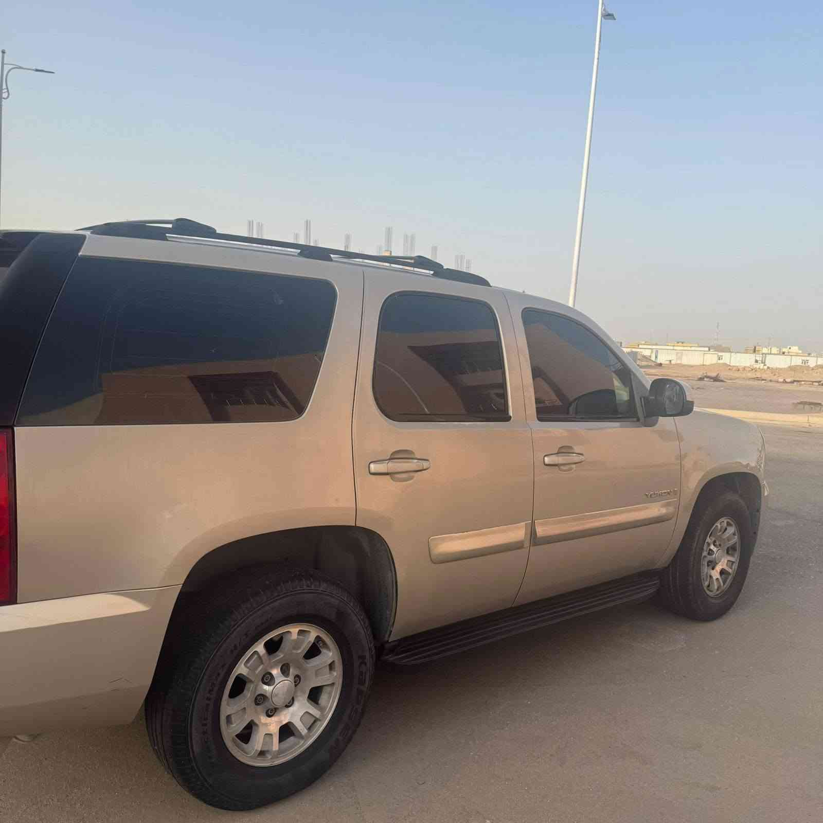 يوكن 2007
كفاله من الكص والضىربة 

خليجي جاهزة من جميع النواحي

مكينه تبريد حدادية تخم تاير جديد

مكان السيارة البصرة 

هاتف / ***********
