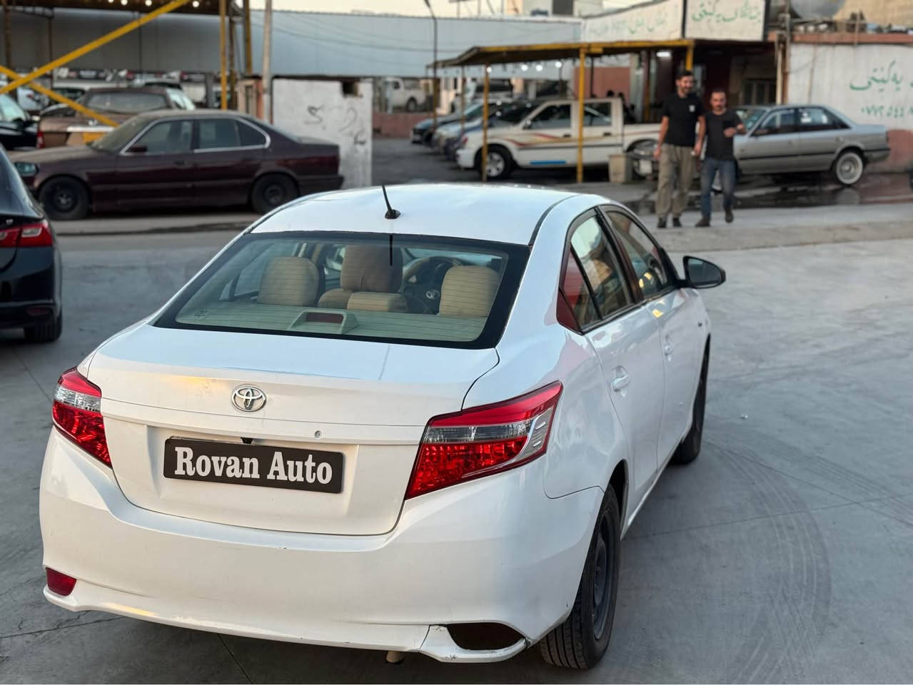 یارس مۆدێل ٢٠١٥ 
خلیج 
مەکینە گەورە 
سەنەوی  تازەیە 
گێڕو مەکینەی بە شەرت
ناونیشان سلێمانی 
***********📞 Singapore

