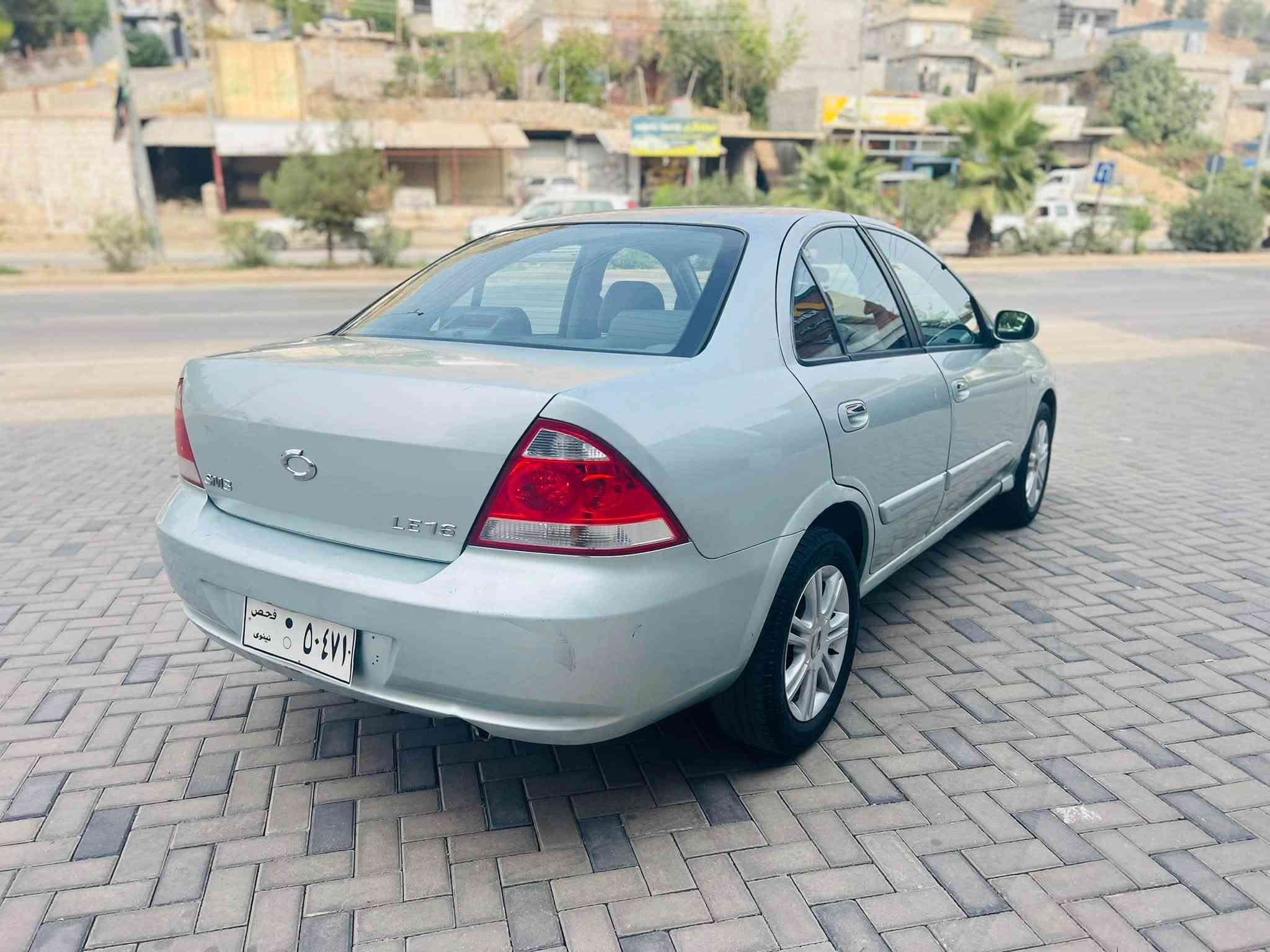 ٢٠٠٦ • بدون أوراق • خربان