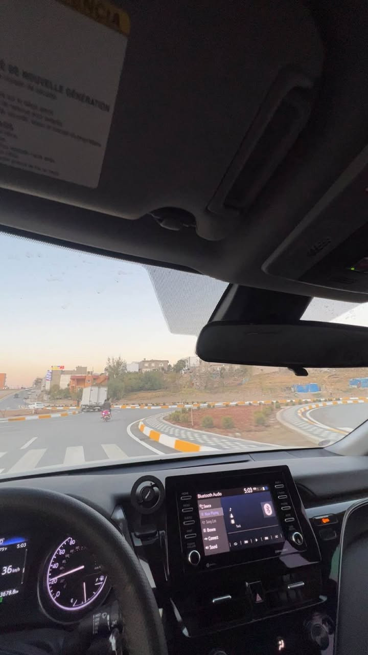 کامری ٢٠٢٣ 
مواسەفات SE ئەمریکی
رادار
حەساس
تحکم سکان
تعدیل سرعە
کوشن جلد
ئاوێنە باتمان 
سەیارەکە کامل جوانکاری بۆ کراوە
تەنها نیو چاملخی هەیە 
سەنەوی نوێ
هەموو شتەک بە شەرت، یەک دینار مەسرەفی نیە 
٢١٠ وەرەقە و کەمەک مەجال
تەنها واتساپ: *********** أربيل, العراق
