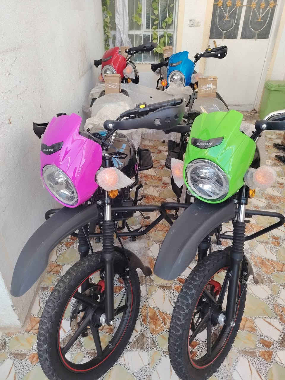 ياالله 
اللهم صلي على محمد وآل محمد
آخر 4 قطع ☺
زيروو صفر كيلو متر
أوراق اسكنر
مكينه 200 cc
كتابه حمره
سويجين
بصمتين
تشغيل عن بعد
سعر القطعه 1.850
العنوان حله ورديه خارج مقابيل علوة المخضر ***********
تفاصيل أكثر داخل الفيديو
