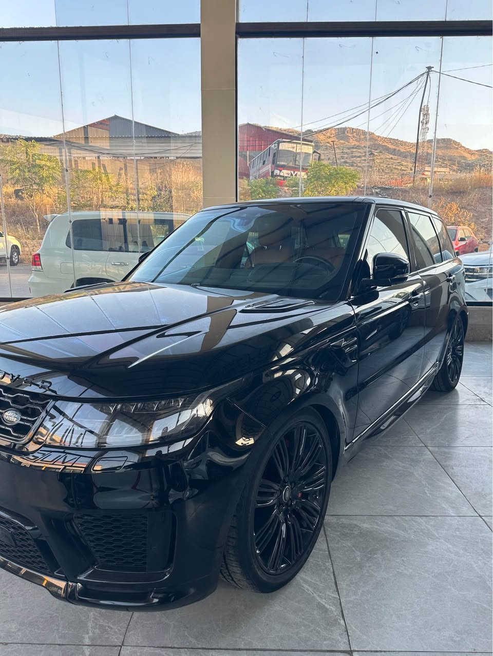 range rover sport autobiography 2019
رنج روفر سبورت اوتوبايكرافي ٢٠١٩ الماني زمان فول فول مواصفات ٣ شاشة سقف شامو داتاشو رادار كاميره حساس فول فوله ٨ بستنه بانزين ٩٢ هزار مايلا ريفه جوي سيارة باقژه گير مكينه تحويل هه مي تشت شه رت 
سعر :٣٨٠ ورقة و مجال
رقم :*********** دهوك, العراق
