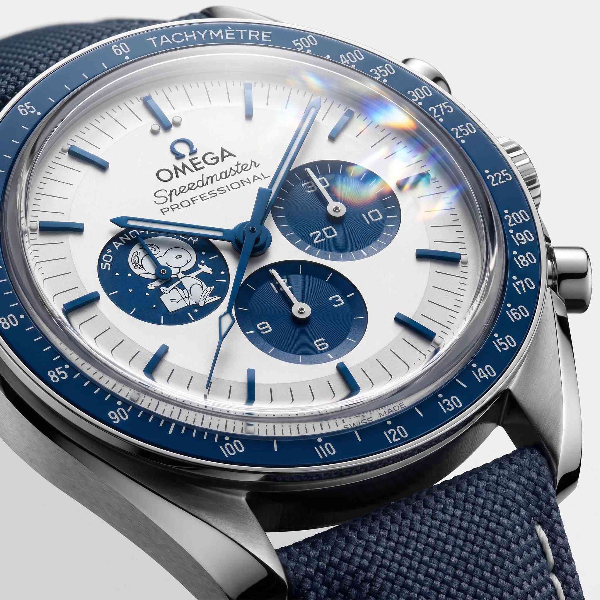 السلام عليكم  وصلتني وحدة من  اجمل الساعات
Omega Speedmaster Professional Moonwatch
للتواصل على الخاص 
او على الرقم ***********
