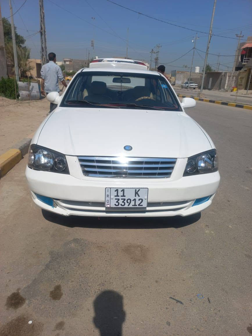 سلام عليكم للبيع كيا اوبتيما موديل 2000بسمي سنوية 27رقم جديد هزة جديدة مكينة وكير خير من الله كير عادي مكينة 1600 تخم ويل مصبوغة عام بدون دواخل وظربة سعر 40بيها مجال بسيط مكاني الديوانية قضاء شامية ***********

