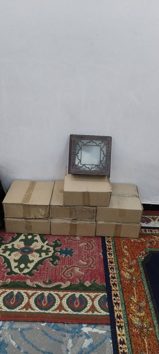 مصابيح كهربائية • ٨ قطع • كربلاء