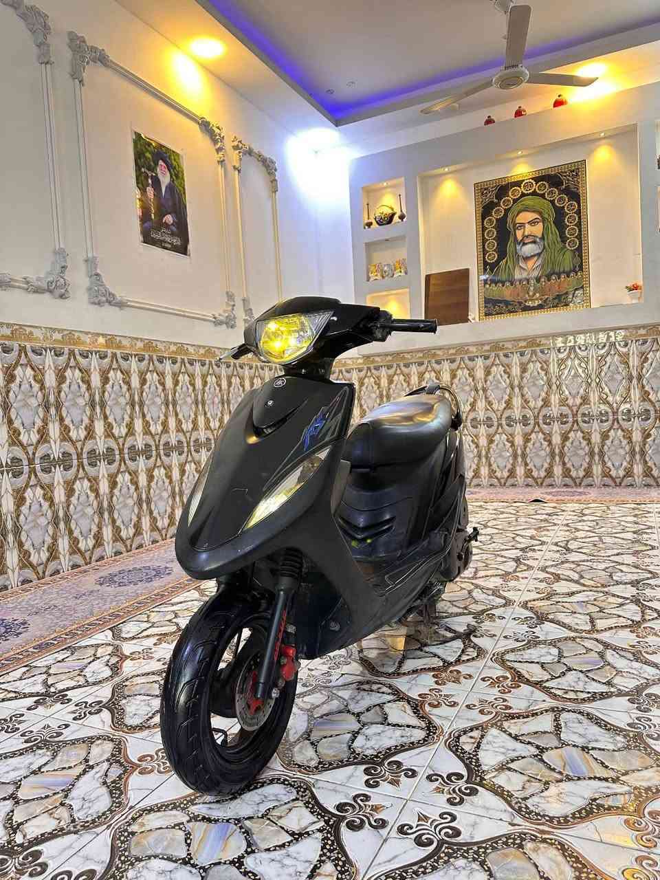 السلام عليكم للبيع ماكس عدله ياباني حاويه شرط كفاله بلاد 49 جيب فيتر وفحص كلشي شغال سلف هندر كهربائيات كيج سرعه بانزين قفل صندوك قفل سكان اشاير هورن سرعه ومعدل السعر 850 وبيه مجال لشراي رقم *********** بصره القرنة, البصرة
