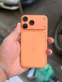 آيفون XR • ٦٤ جيجا • بطارية ٧٥٪
