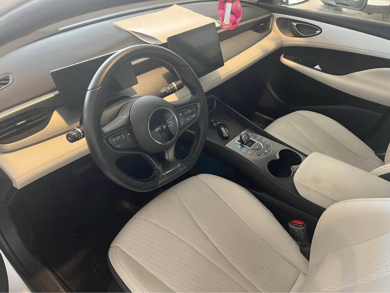 Byd sell 05  بئ بؤياخ
٢٠ هه زار رؤشتووه
ره قه م سليمانى
دوو بست پيدى ئارى هه يه
كامل ئه شياء
چه ن شوختيكى كه مى هه يه له ده عامى
كۆ تا سعرى ١٣٢ وه ره قه يه
شوين سليمانى
*********** السليمانية, العراق
