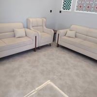 البيع. تخم ٧ مقاعد معه كوشات جديد بغداد البلديات 07722642484
