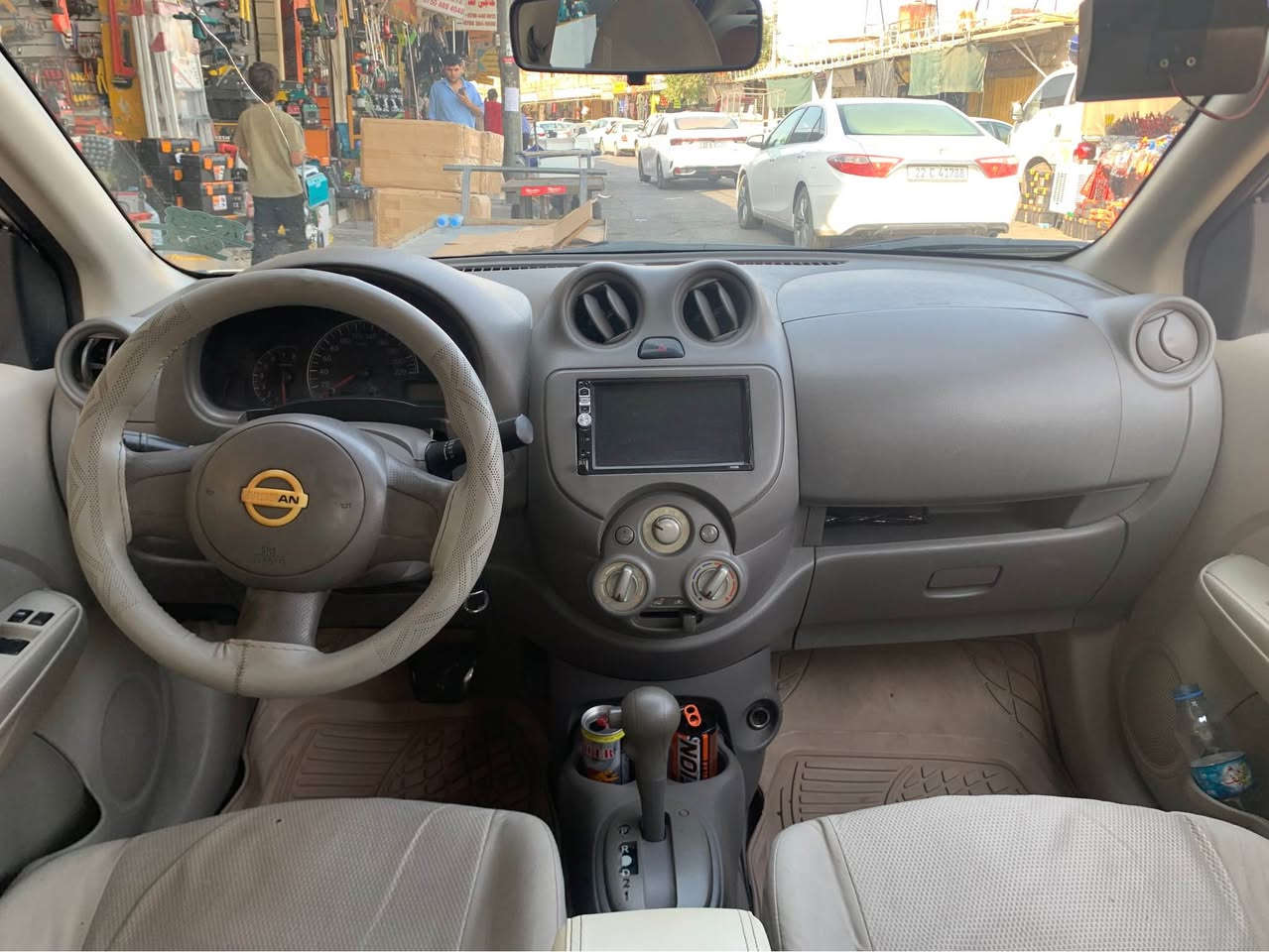 نیسان سەنی لاکشمیبای مۆدێل ٢٠١٤ڕەقەمو سەنەوی نوێیە گێرو مەکینە بەشەرت تەپریدساردو گەرم بەشەرت گێر تۆماتیک پێشی هیچی نیە پشتی لێدرانەکی هەیە ناو سندوقی بستەک گرتیە بەناو کردن بەشەرت ژمارەی واتسئاپو ڤایبەر  *********** کۆرەکم داخرایە نرخی ١٠٧ مەجال أربيل, العراق
