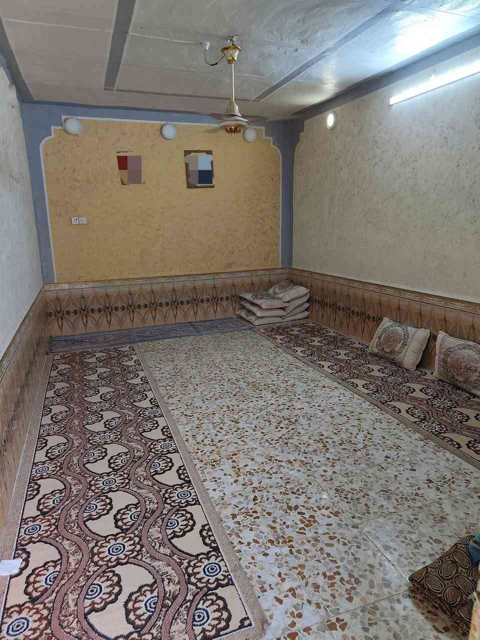 بيت للبيع 100 متر مربع زراعي مشمول بالتطويب غرفة وصالة وبراني ومطبخ ومخزن 2 فوك وجوه وصحيات خارجية 

بستان الخزاعل مقابل مطعم سيد كاظم مجاور بيت علي
حياوي المؤذن
***********
