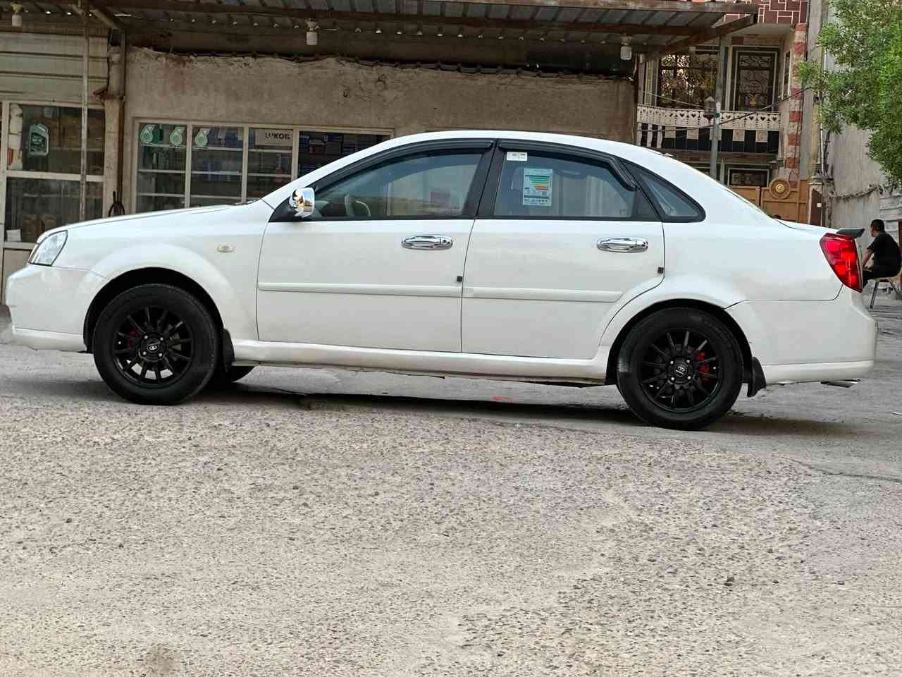 سلام عليكم ***********
سعر ٦٢$ مجال قليل / شهداء السيديه
اوبتره لاسيتي موديل ٢٠٠٧ رقم بغداد الجديد كير محرك جدد حاويه صدر جديد تبريد ثلج كهربائيات شغاله كشنات جلد  سياره كامله وجاهزه حادثها جاملغ خلفي وبيها كم قطعه صبغ ابيع حزام
