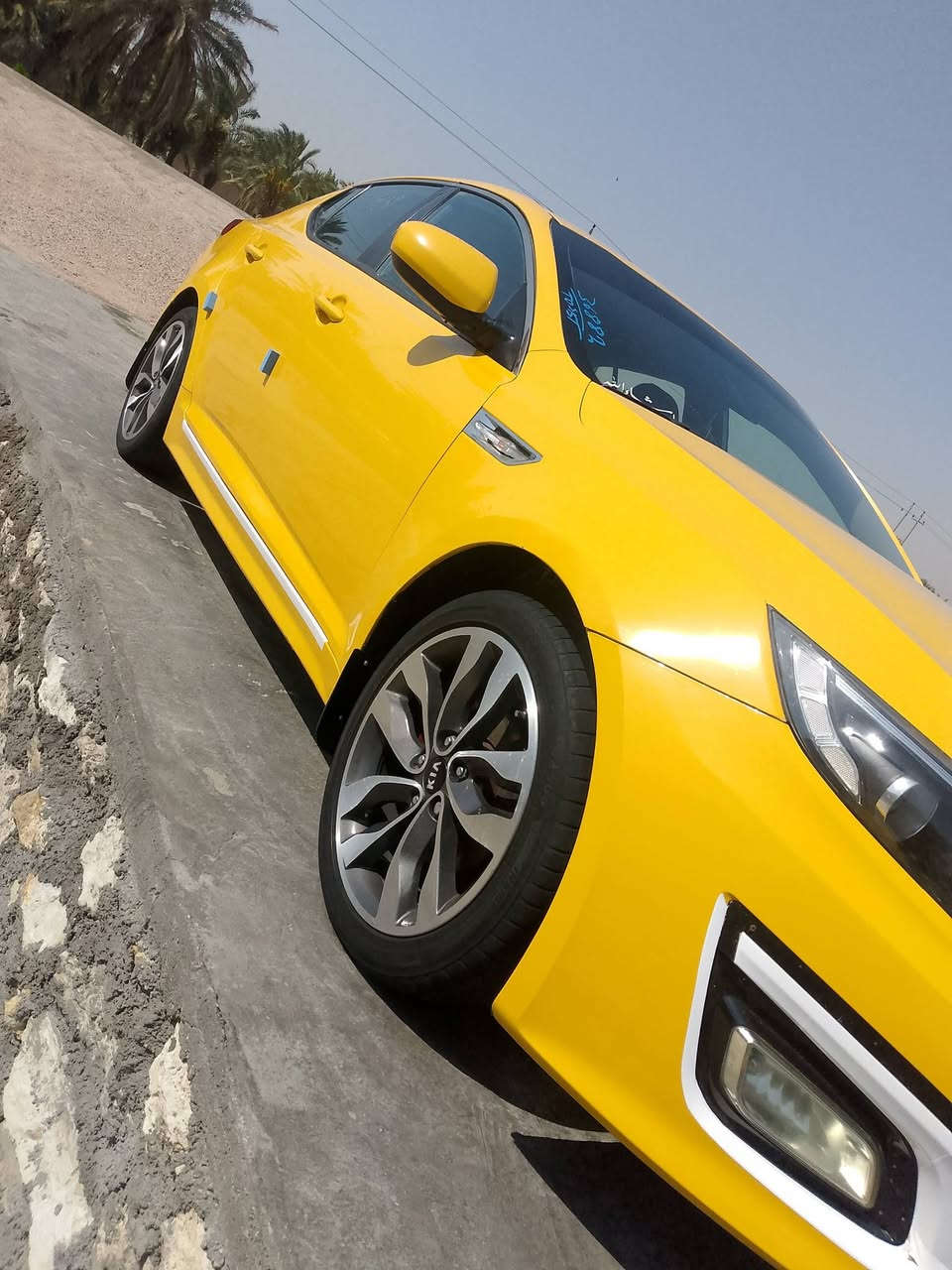 سلام عليكم وبتيمه خليجي مكينه ٢٠٠٠رقم مثني دولي مكانه بسماوه سياره جاهزه من كلشي مديل ١٥ترهم مراوس سعر خاص ***********

