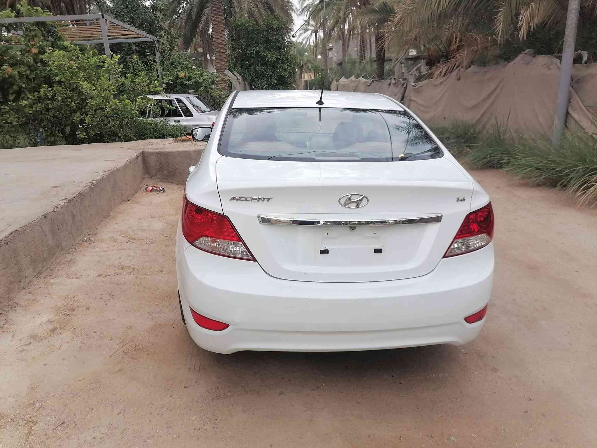 اكسنت • ٢٠١٥ • فول مواصفات
