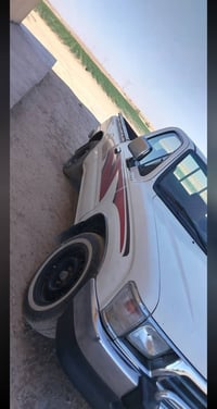 GLX • ٢٠٠١ • ورقه