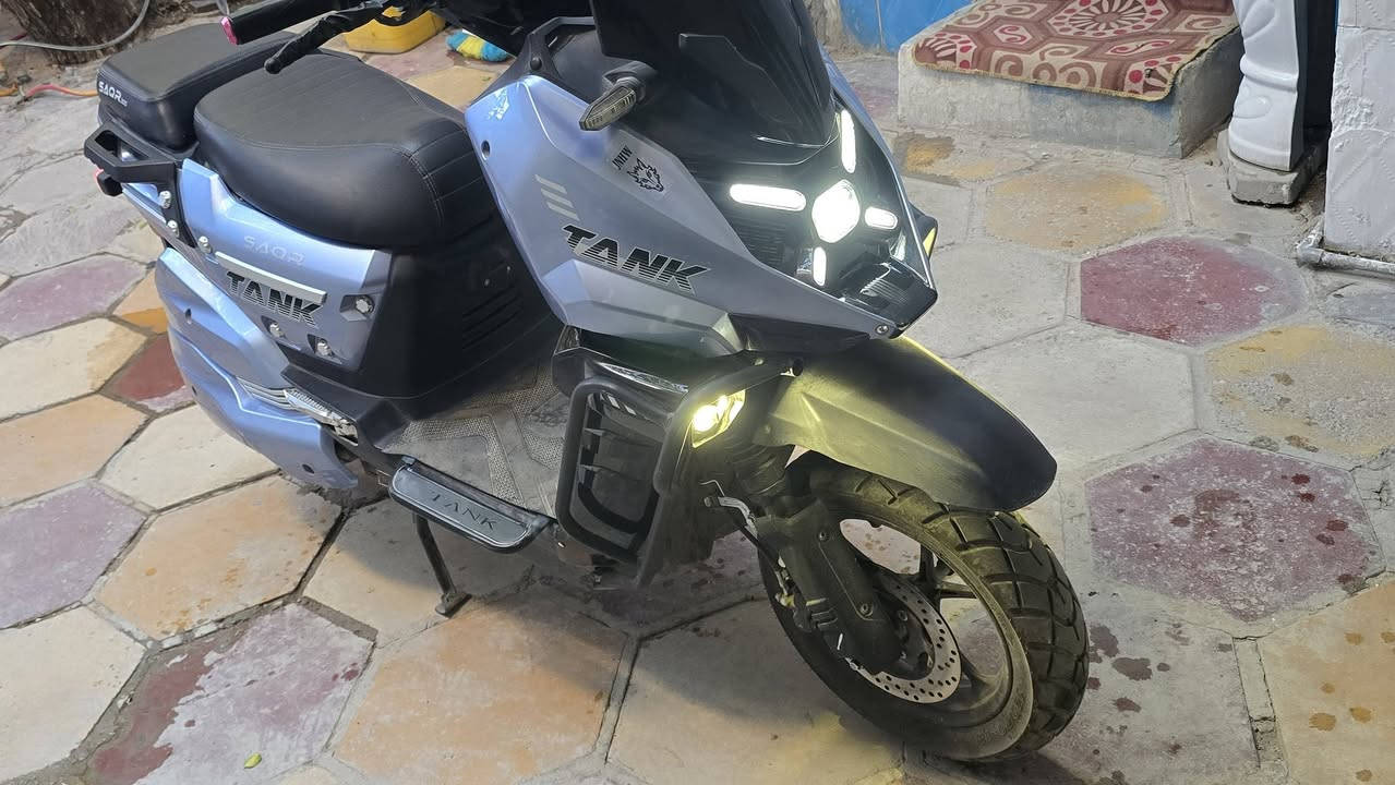 اباجي حديث فول مواصفات بيه نظام ترجع بك ليوره
بطاريات جدد كرافين سرعه ١١٠ 
صار بيه اليوم من تحمه تفصل ماعرف السبب يطلع حرف m
وقبل شويه طلعت بيه طبيعي فتريت ساعتين بيه 
المهم اني ماخذها مليون و٧٠٠ 
رايدها قفل مليون لان ماعرف سبب حرف m وليش تفصل من تحمه 
تفاصيل اكثر خاص 
او رقم ***********
مكاني بغداد الحبيبية قرب مستشفى العطاء
