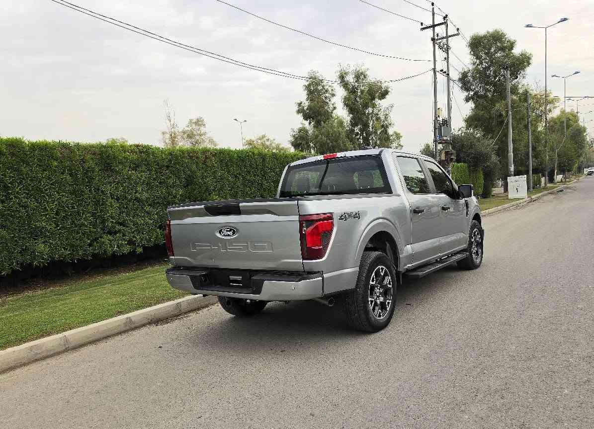 F150 STX • ٢٠٢٥ • تيتانيوم