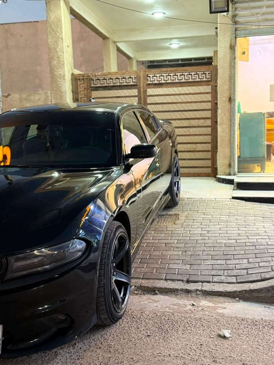 Dodge Charger HEMI
دوج جارجر هيمي
المديل: 2019
اللون :اسود 
الضرر: قطعتين باب السائق والجاملغ بدون دواخل 
المواصفات: 
تدفئة وتبريد كشنات امامي وخلفي وستيرن 
كشنات كنتارة وجلد 
شاشة جبيرة 
ستيرن فورجت رياضي
برمجة فانات + برمجة نظام سيفتي للمكينة +شاشة لغة عربية 
خزن كشنات 
ستيرن كهربائي + كشنات الامامية كهربائية 
حدادية جاهزة من امامي خلفي 
طخم تاير جديد  
العنوان البصرة
***********
