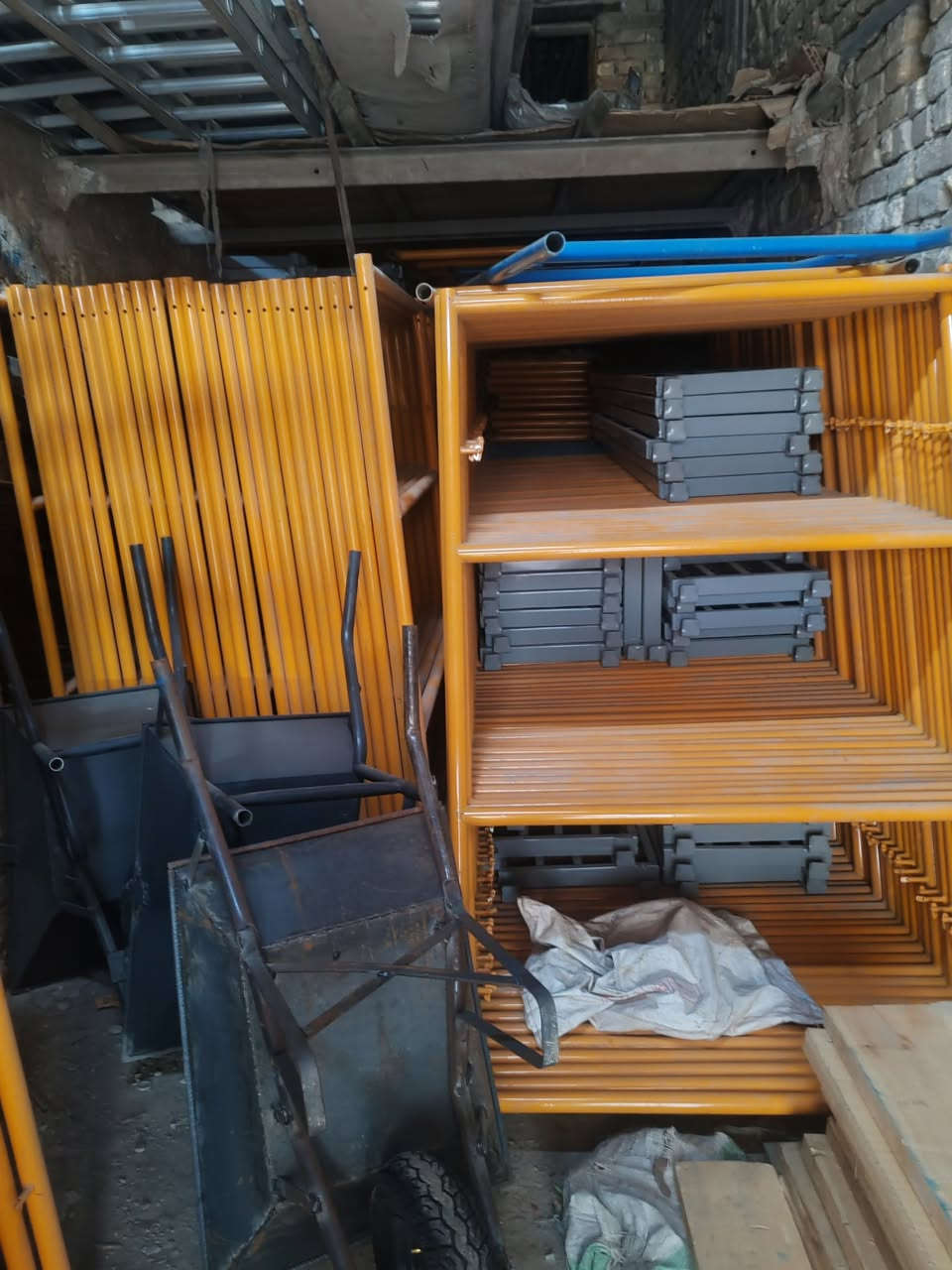 سكلة بناء صيني بسعر العراقي
للتواصل: ***********
