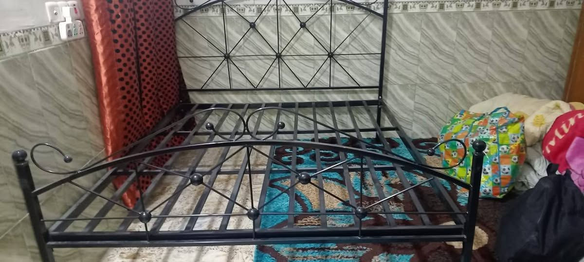 السلام عليكم جربايه نفرين 
جديده 
مثل متشوفون با الصور 
مكاني الصحه يم ساحة علاء نجف التواصل وتساب ع الرقم 

‭***********‬
