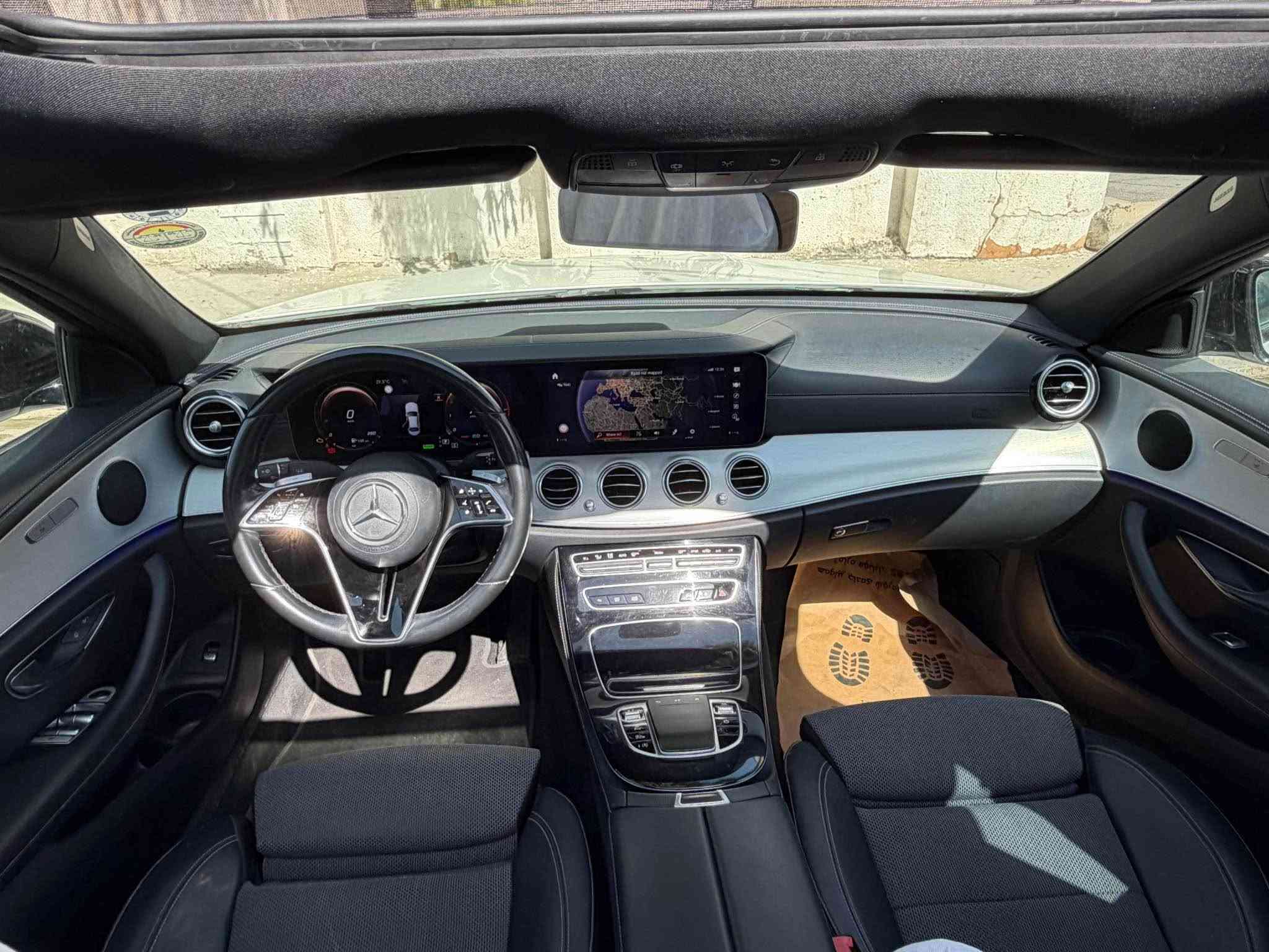 مرسيدس E200 • بانوراما • ١٢٠٠٠٠ كم