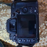 نيكون D7000 • عدسات 18-140 70-300 • تحتاج مراية