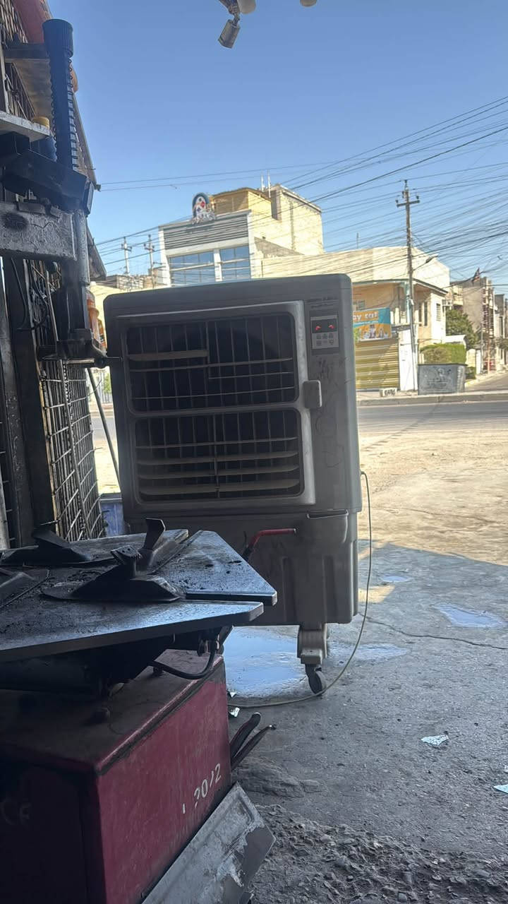 كنفيره للبيع شغاله عل فحص 3 سرعه/*********** بغدادالشعب سعر/75
