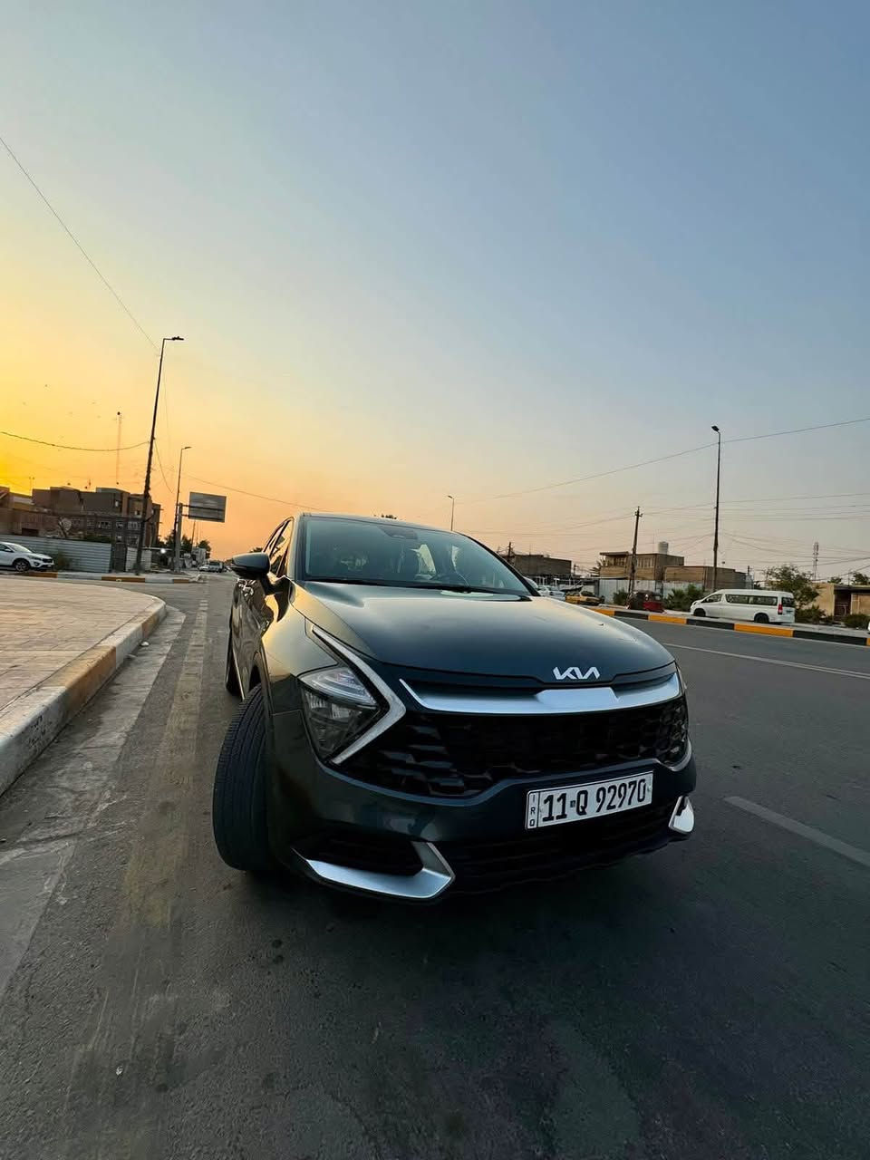 سبورتج 2024
كفاله من الصبغ 
رقم بغداد تحويل مباشر
دخول السيارة للعراق شهر 12
ماشية 45 ألف داخل أسود
بصمة بصمة أبواب
ترحيب عند الاقتراب تشغيل عن بعد إشارات بالمرايا
كشنات جلد تدفئة وتبريد كشنات تدفئة مقود
تحكمات ستيرن قيادة ذاتية
مثبت سرعة هاند بريك دكمة
حساس خلفي أوتو هولد
وضع قيادة نورمال وسمارت وسبورت
رادار تنبيه عند فتح الباب
رادار تنبيه عند الرجوع توقف ذاتي
رادار أمامي توقف ذاتي مراية شفط شاشة متصلة مع العدادات كامرة 3D
حساسات أمامية
 العنوان بغداد
السعر 205 وبي مجال 
***********
