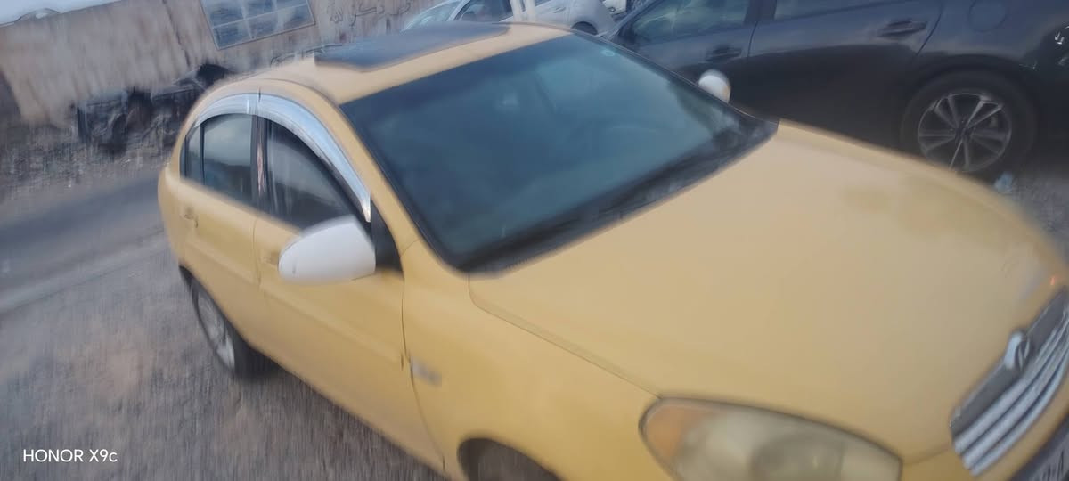 اكسنت 2009 ورد خليجي بله ضرر  88 و بيها مجال ***********

