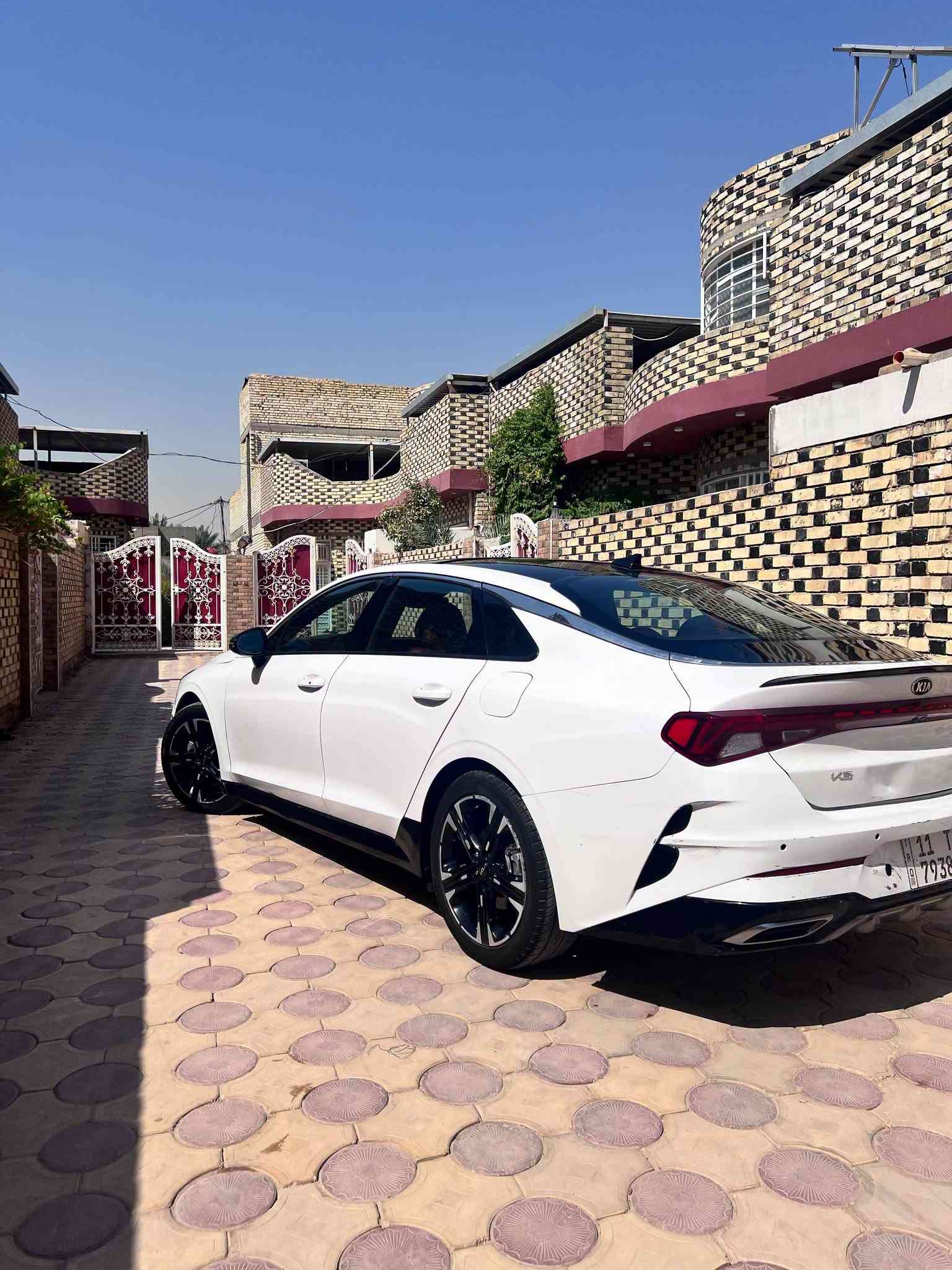 𝟐𝟎23 𝐊𝐈𝐀 𝐊𝟓-𝐆𝐓.𝐋𝐈𝐍𝐄
Kia K5-GT.LINE 2023

رقم بغداد معوقين
مكان السيارة نجف
اللون : ابيض

عداد المسافة : 45  الف مايل 
حجم المحرك : 1.6 تيربو ( 4,سلندر )  

كا

المواصفات : 𝐆𝐓.𝐋𝐈𝐍𝐄
فول فول مواصفات ١/١ 

بصمة ابواب
بصمه تشغيل
سماعاتBoss
تشغيل عن بعد ,𝐑𝐄𝐌𝐎𝐓𝐄 𝐒𝐓𝐀𝐑𝐓
شاشة دشبول ديجيتال
شاحن وائر ليس
كاميرا
هاند بريك بصمة
اوتو هولد ،𝐀𝐔𝐓𝐎 𝐇𝐎𝐋𝐃
اوتو ستارات،𝐀𝐔𝐓𝐎 𝐒𝐓𝐀𝐑𝐃
اوتو ستوب ,𝐀𝐔𝐓𝐎 𝐒𝐓𝐎𝐏
رادار امامي (تحديد مسار)
رادار جانبي  (نقاط عمياء)
رادار خلفي (التحذير من الاصطدام)
حساسات امامي 
حساسات جانبي
حساسات خلفي
نظام ,𝐄𝐂𝐎
نظام ,𝐍𝐎𝐑𝐌𝐀𝐋
نظام ,𝐒𝐏𝐎𝐑𝐓
تحكم استيرن
استيرن تدفئة 
كشنات جلد
كشنات كهربائي 
كشنات تدفئة 
داخل سياره اسود و ابيض
تبريد لمس
تبريد مركزي 
لايتات 𝐋𝐄𝐃 ليد عدسة زينون بيلادي
بكلايتات 𝐋𝐄𝐃 ليد بيلادي
ويل كروم

للاستفسار الاتصال على الرقم 
***********
