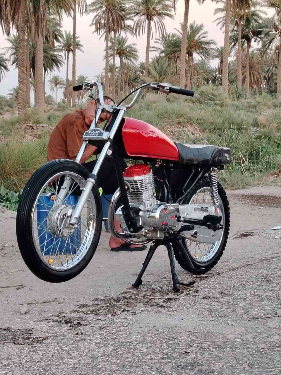 سلام عليكم دراجه اربعه گير نضيفه كلش مكينه بجيس ما مفتوحه كله نضيف بيه دراجه كلك كلك سعر400وبيه مجال كلش قليل مو شراي لا تعبني خاص مفتوح رقم واتساب***********
