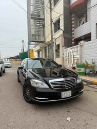 مرسيدس خليجي مكفوله 2011 ماشيه 98 الف  المواصفات فول 1/1 : - محرك V6 ا...