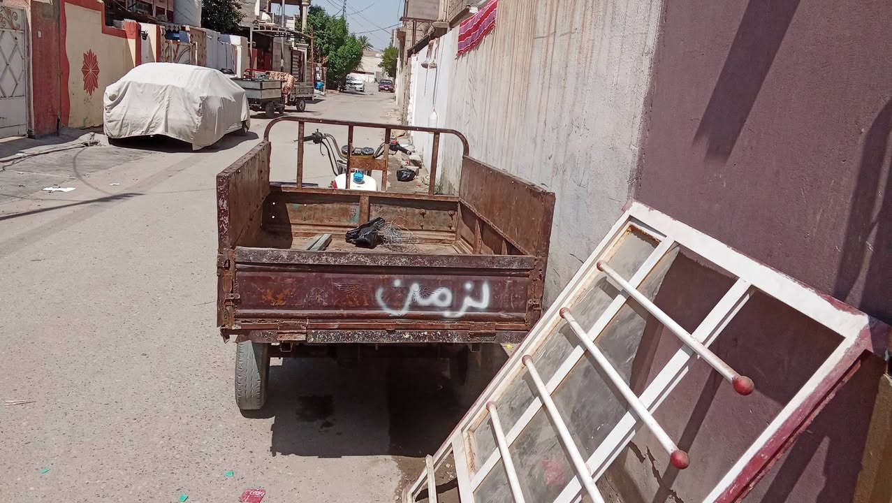 ستوتة للبيع سعره 450بيها مجال للتواصل على الرقم ***********
