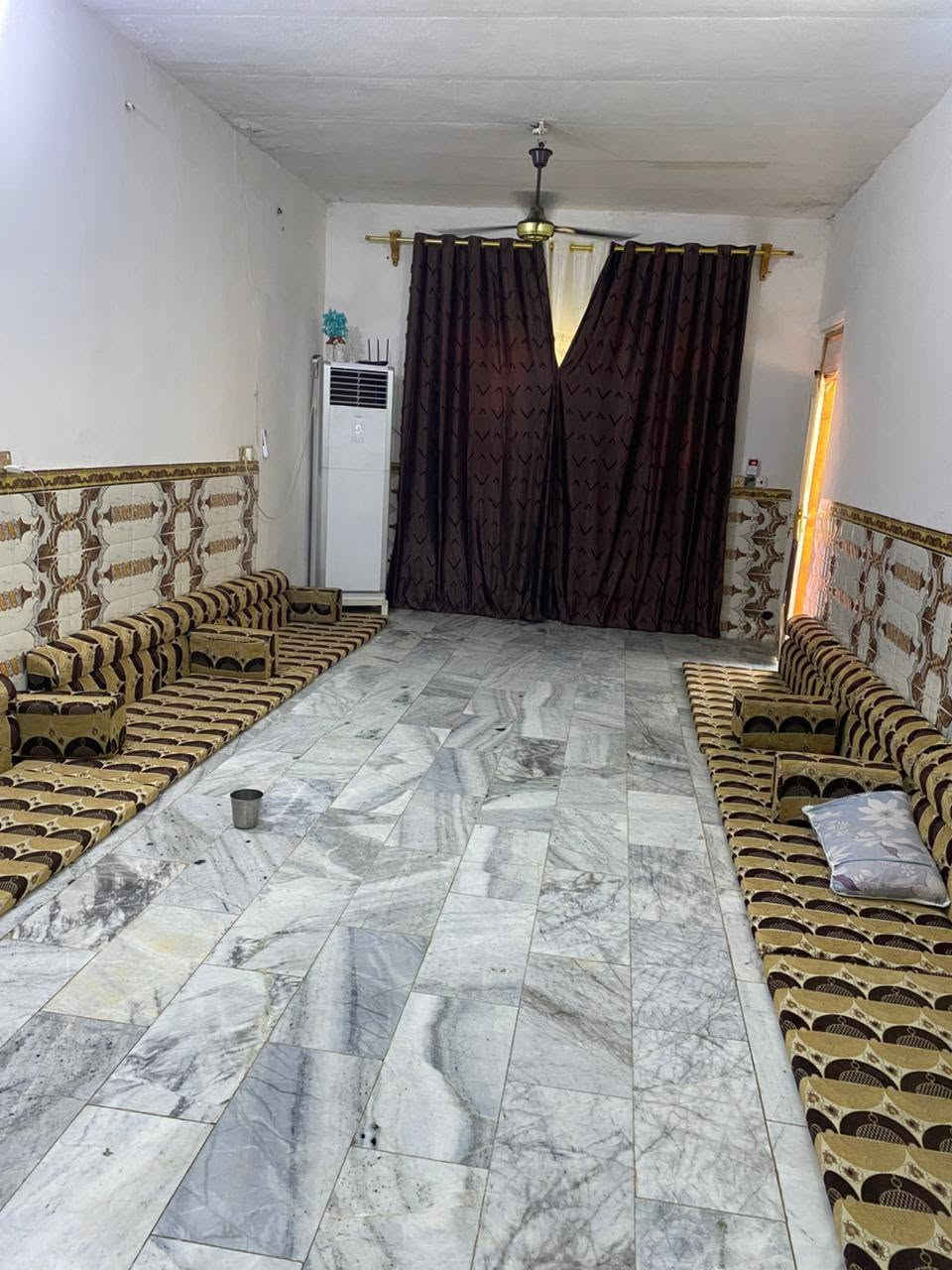 دار للبيع
***********
العنوان العماره المدثره
مساحه 500 متر

 مناسب
