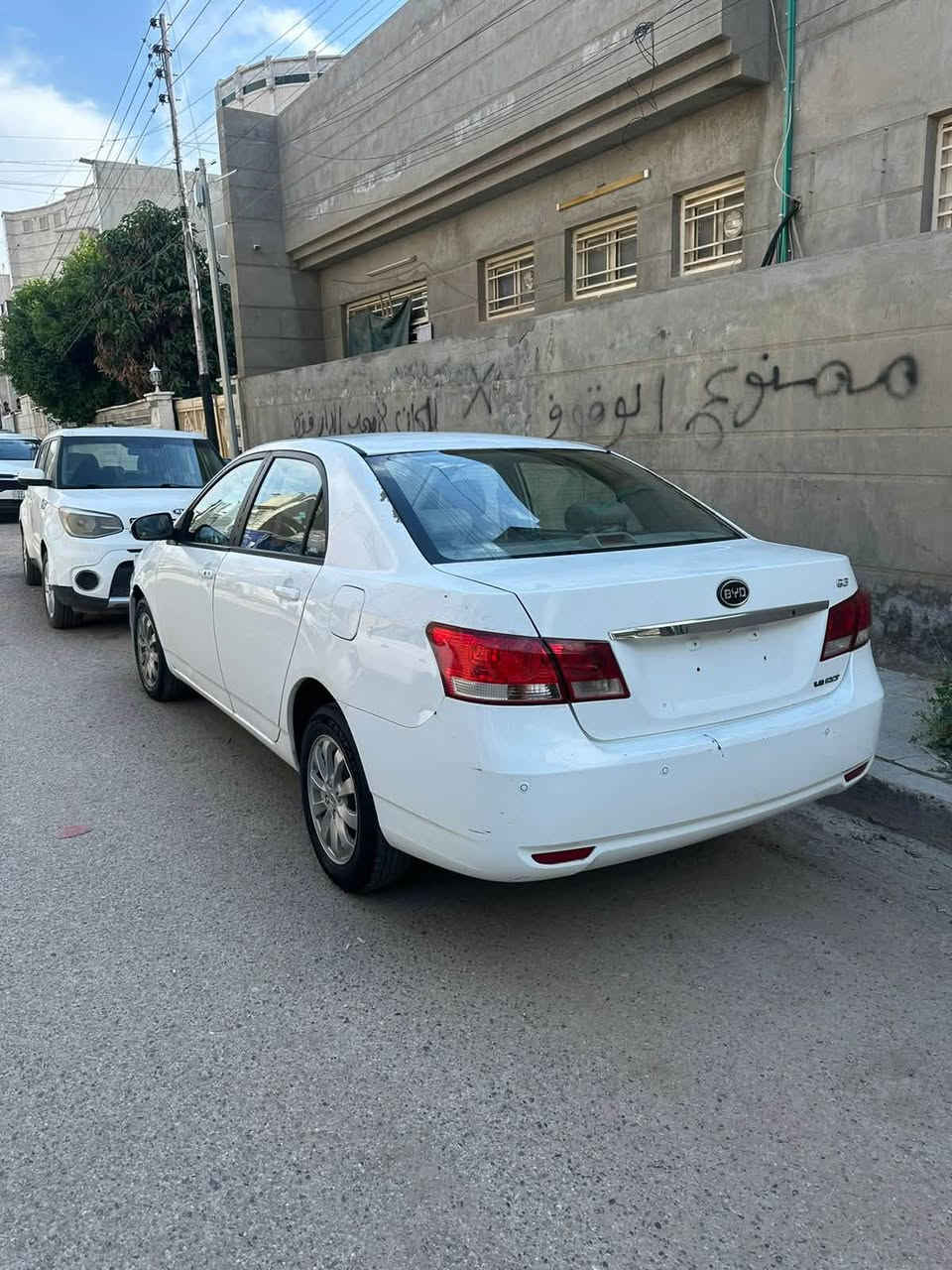 سلام عليكم بي وايدي مزاد وزارة الداخلية موديل 2014 مكينه كير كفاله تبريد شغال بس منقص شويه غاز السياره ابلاديه مكفوله من التبديل ولضربه ماشيه 145 حقيقي السياره حاهزه تايرات باتري صدر كله جديد كتابهة واصل للمرور السعر 45 وبيهة مجال عنوان بغداد حي العدل *********** ☎️
