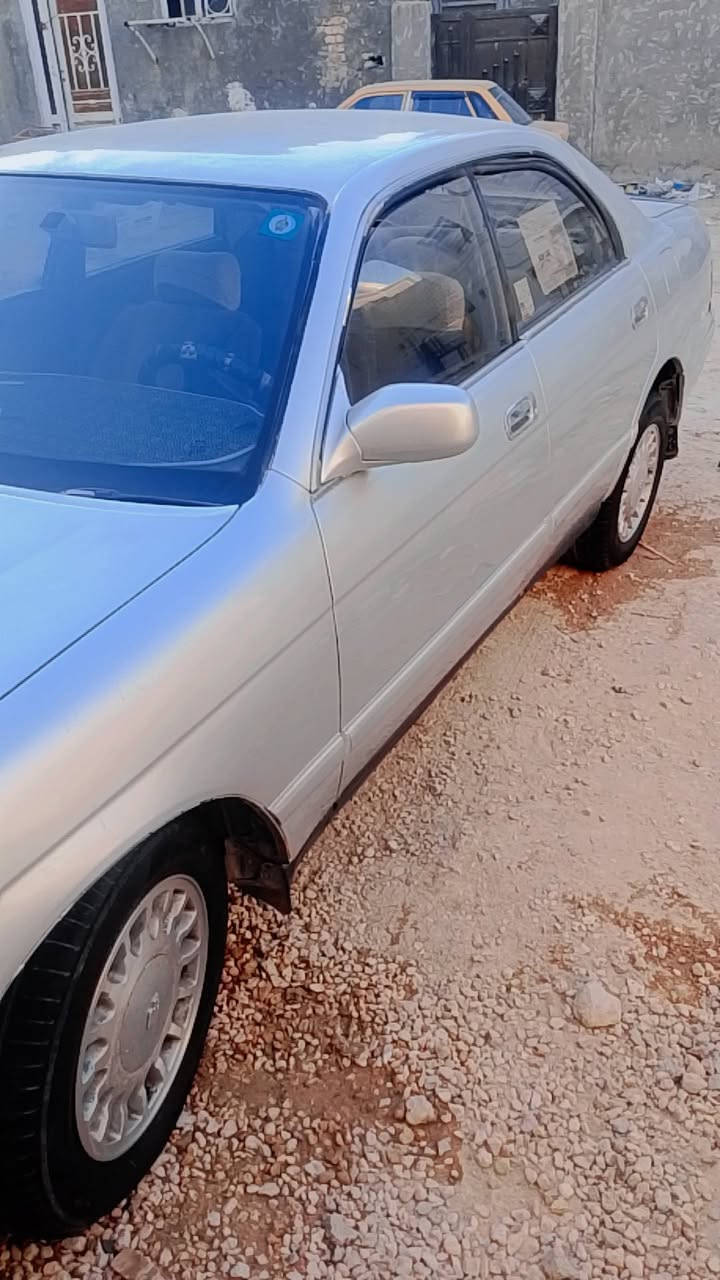 سلام عليكم من رخصت صاحب الكروب سياره بطه منفصل سياره حلوه ونضيفه مكفوله من كصه ونقل رقم نكليزي مشروع وطني مصبوغه جماليه السياره متعوب عليهه موديل 2000 هزه جديده مرقمهه بيدي *********** اتصل. 50وبيههه مجال حلو مكان كربلاه
