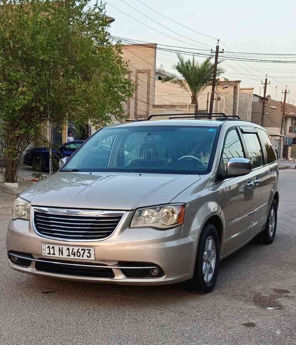 ‏سلام عليكم دوج كلايسلر وارد امريكا  موديل 2012لون ذهبي شمباني كلين بدون صبغ بدون تبديل كير مكينه مكفولات مكينه 6سلندر 3600 بيبان وصندوق كهرباء فرس وسطي وفرس بل تنته شاشا بل دشبول وشاشه بل تنته سياره 7راكب ثلاث قطع تبريد مركزي تشغيل عن بعد كشنات جلد اسود كرسي سائق كهرباء ارضيه جلد صدر امامي خلفي جديد طخم تاير جيد منضومه غاز 80 لتر هزة ورقم جديد بغداد دولي بسمي تحويل مباشر السعر
128وبيهه مجال بسيط مكان بغداد/المشتل الاتصال*********** 
‏
‏سلام عليكم دوج كلايسلر وارد امريكا  موديل 2012لون ذهبي شمباني كلين بدون صبغ بدون تبديل كير مكينه مكفولات مكينه 6سلندر 3600 بيبان وصندوق كهرباء فرس وسطي وفرس بل تنته شاشا بل دشبول وشاشه بل تنته سياره 7راكب ثلاث قطع تبريد مركزي تشغيل عن بعد كشنات جلد اسود كرسي سائق كهرباء ارضيه جلد صدر امامي خلفي جديد طخم تاير جيد منضومه غاز 80 لتر هزة ورقم جديد بغداد دولي بسمي تحويل مباشر السعر
