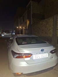 تويوتا كامري فئة GLE يعني فول مواصفات ماشية 40 الف السيارة وارد خليجي ...