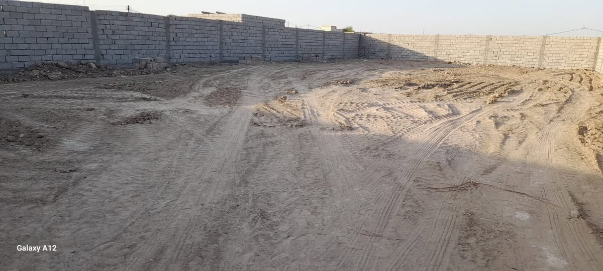 قطعه زراعي للبيع
مساحه 800 متر 

حي الجوادين فرع المدرسه الصينيه 

محدده بسياج بلوك 

كافه الخدمات متوفر كهرباء ماي مجاري 

سعر 38 وبيه مجال للشراي 

لاستفسار والتواصل خاص او على الارقام لتاليه

منتظر حازم :  ***********

نستقبل كافه العروض الطابو والزراعي بيع وشراء في جميع مناطق سوك الشيوخ في مكتب الأمير للعقار  حي الجوادين قرب الصيدليه مباشرتا

نص مكتوب في الصور:
- Galaxy A12